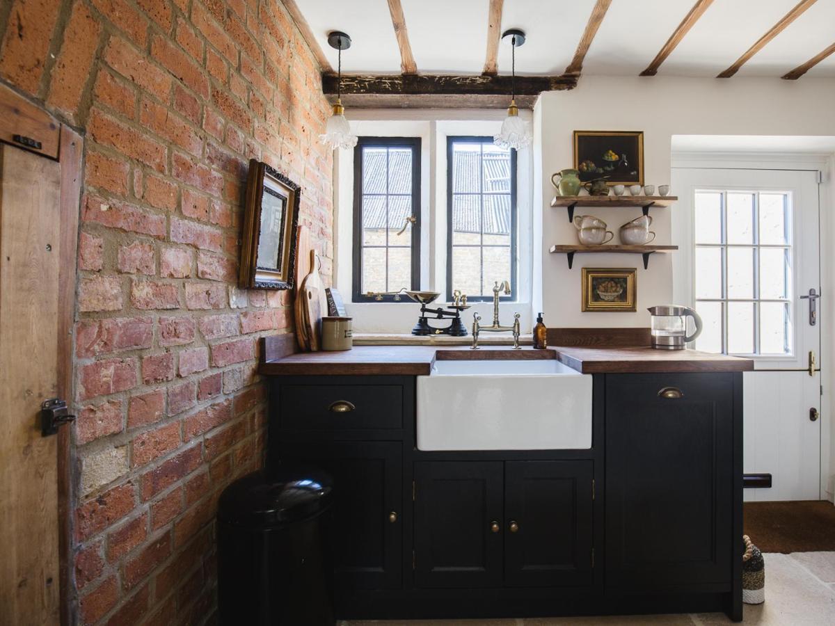 Little Oakley Cottage Sandford St Martin Εξωτερικό φωτογραφία
