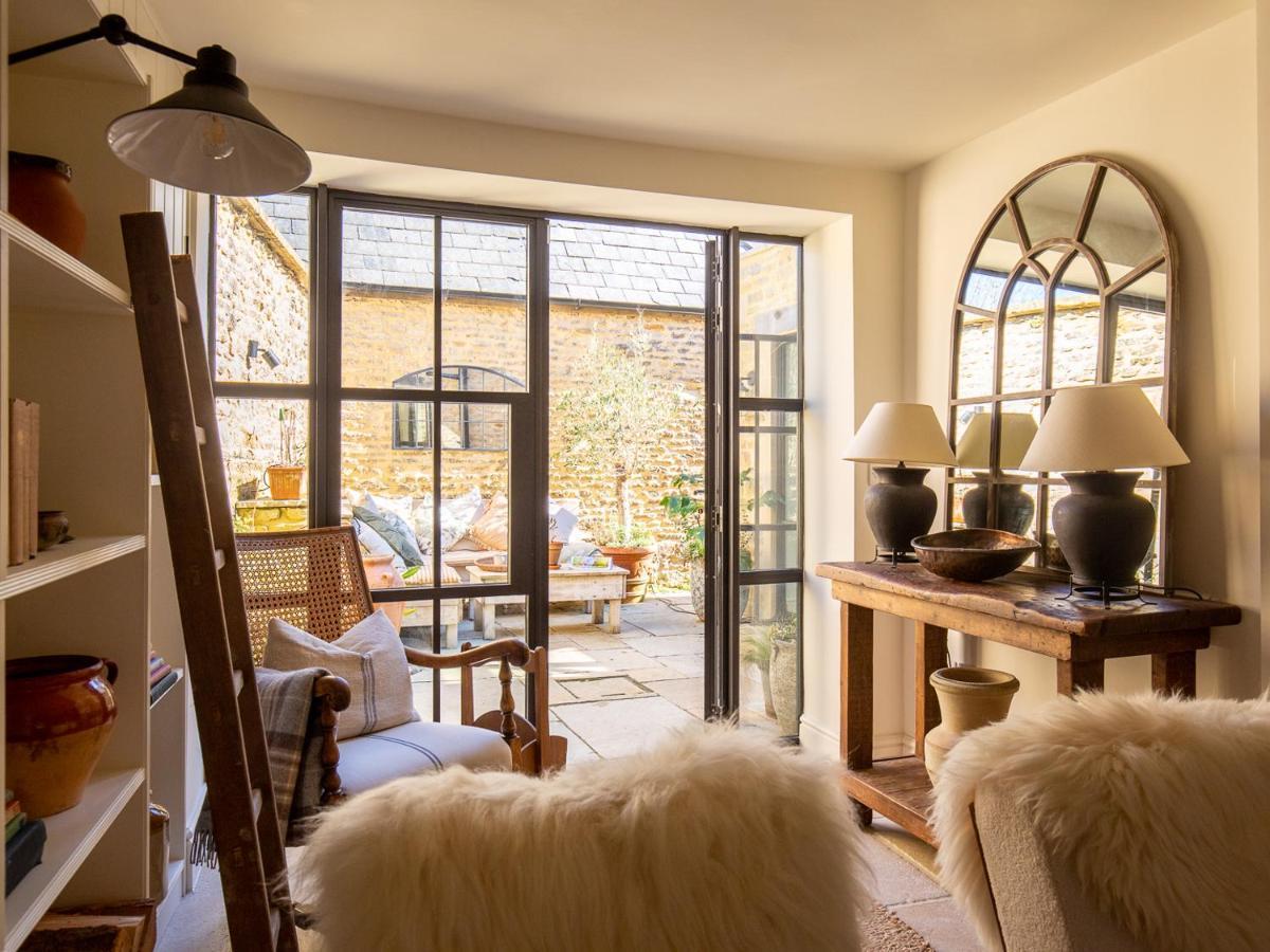 Little Oakley Cottage Sandford St Martin Εξωτερικό φωτογραφία